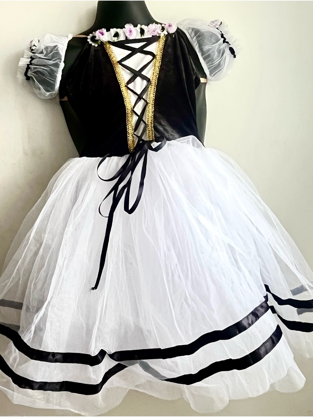 Black & White Tutu with separate puffy tulle sleeves AXS